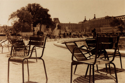 Chairs, Jardin de Tuileries, Paris 1997